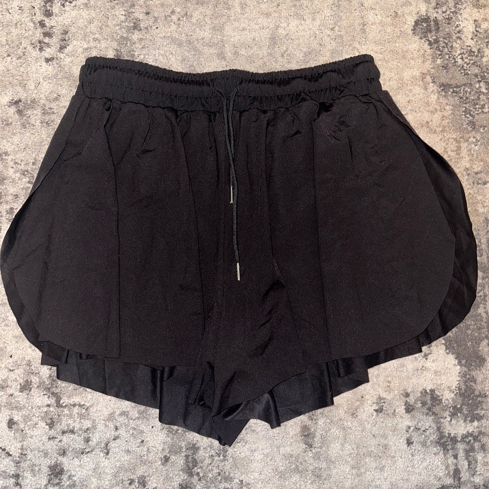 Flowy athletic Skort